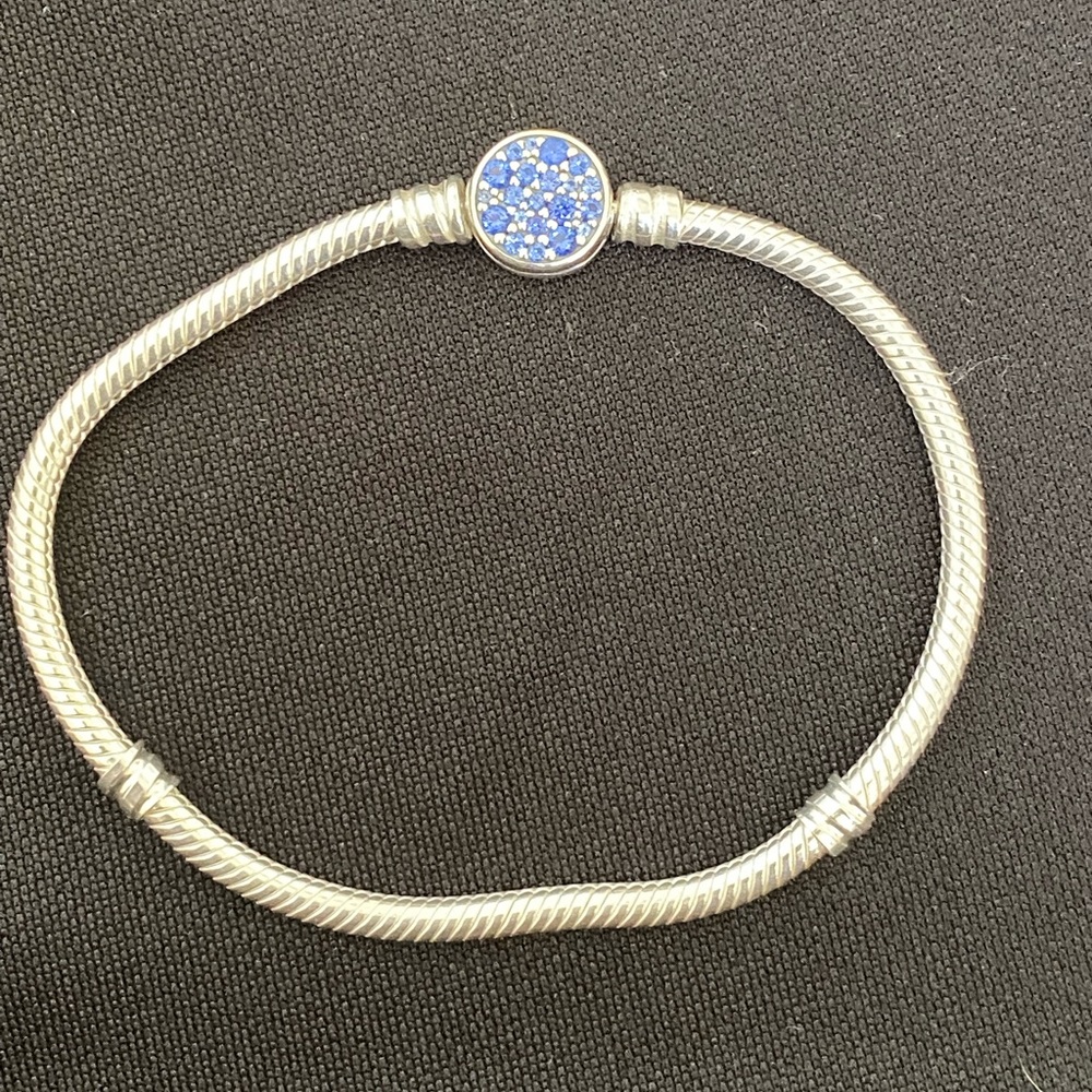 Authentic Pandora Sparkly Blue Disc Bracelet
